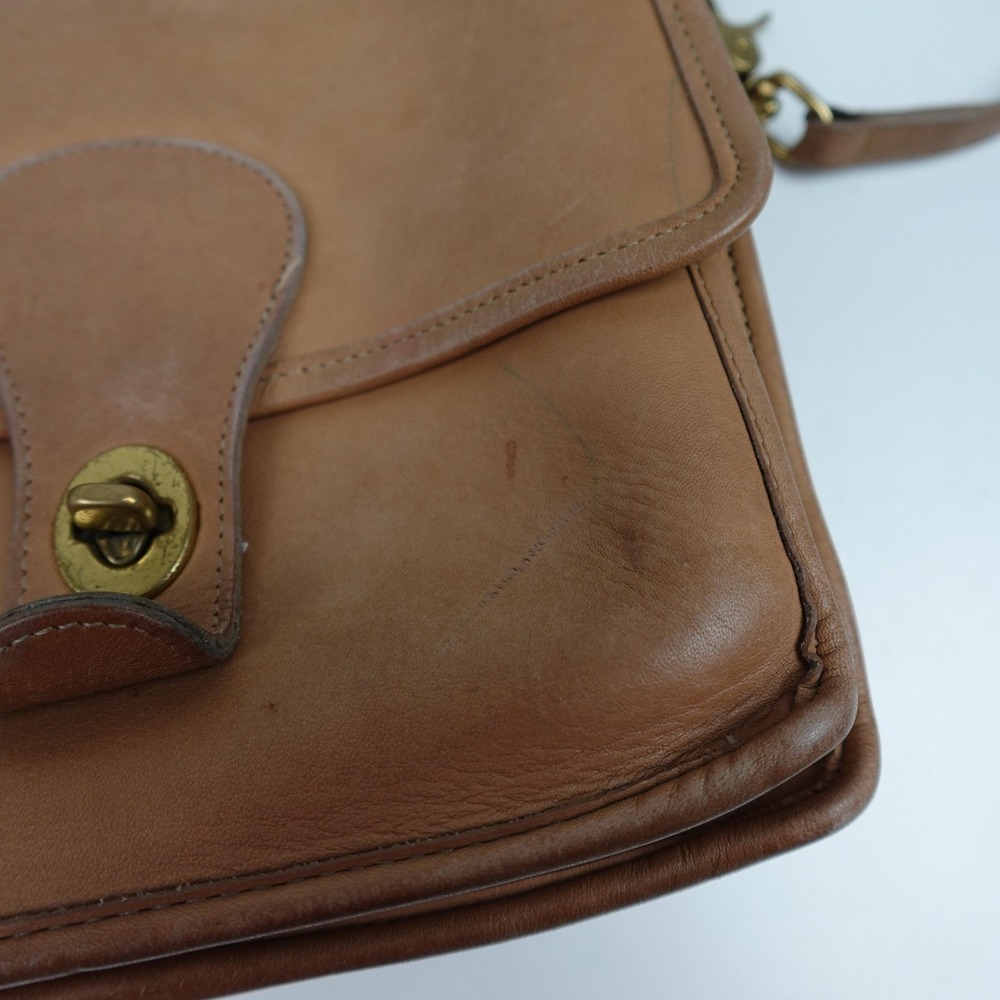 Vintage 1980s Coach Crossbody Shoulder Bag Womens Small Brown Leather USA - Picture 3 of 14